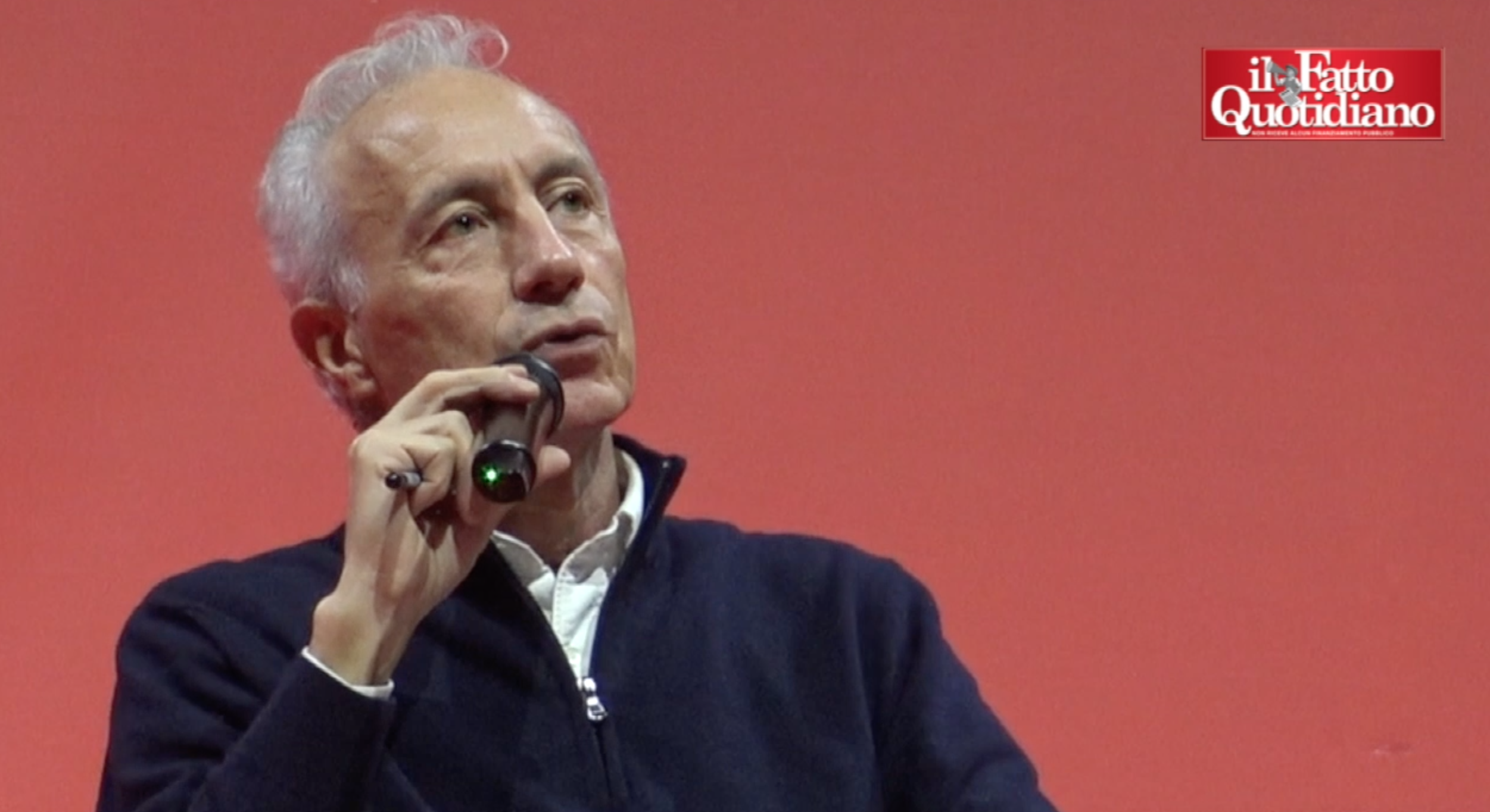 Travaglio: “Ucraina? Piano Trump è pace sporca, ma è l’unica possibile. Chi insegue quella ‘giusta’ vuole la ...