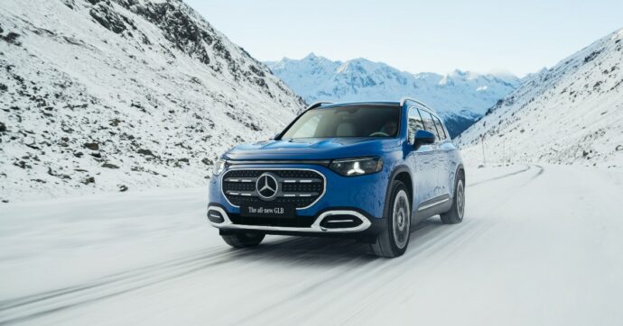 Mercedes GLB, il rinnovamento. Elettrica pura con tanta autonomia e versatilità – FOTO
