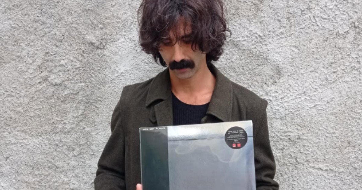 l8217album di andrea laszlo de simone 232 uno dei pi249 interessanti tra quelli usciti nel 2025