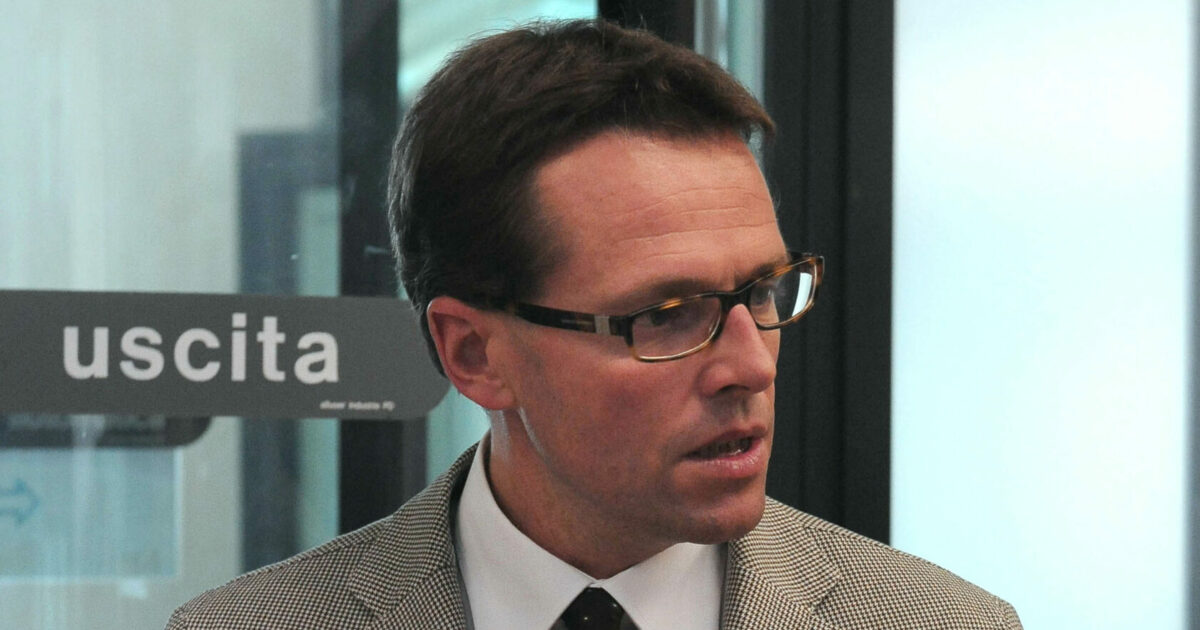 “David Rossi fu tenuto per il polso”: la perizia del Ris. Commissione d’inchiesta: “Ora la pista è quella dell’omicidio”