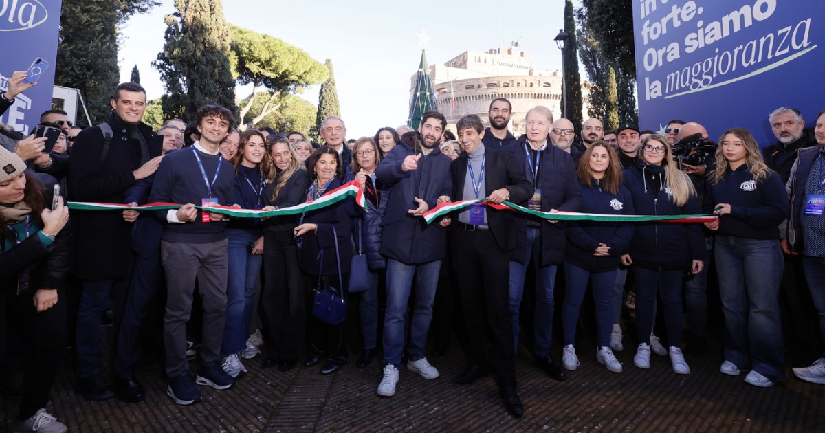 La sinistra fuori da Atreju ma Meloni disertò un evento ben più importante