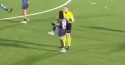 Copertina di “Vai a lavare piatti”: insulti sessisti all’arbitra. E il pubblico si scaglia contro il tifoso | Video