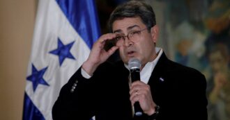 Honduras, nuovo mandato di cattura per l’ex presidente: “Aiutava i narcos”