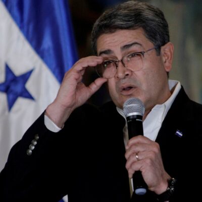 Copertina di L’inchiesta giornalistica Hondurasgate: “Trump e Israele vogliono riportare al potere l’ex presidente Hernández”