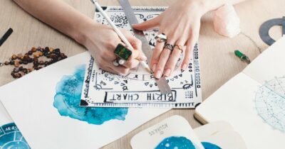 Copertina di Nevrotici, dittatori e “stelle su misura”: la banalità dell’oroscopo per Adorno