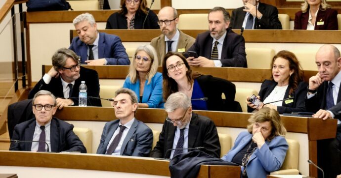 Sull’antisemitismo cadono gli angeli renziani, da Graziano Delrio a Filippo Sensi