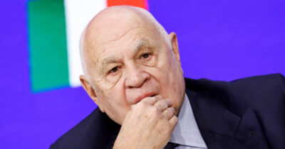 Copertina di Processo telematico, a breve la “App” di Nordio sarà obbligatoria per intercettare. Il Csm: “Rinviare o spariranno le prove”