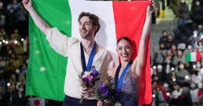 Copertina di Verso Milano-Cortina, il punto sugli azzurri: dominio nello snowboard, Conti-Macii da record nel pattinaggio di figura