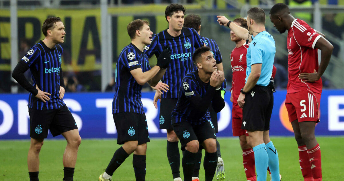 Tra rigori inventati e trattenute inutili, l’Inter non è ancora matura: la vittoria del Liverpool rovina il cammino in Champions