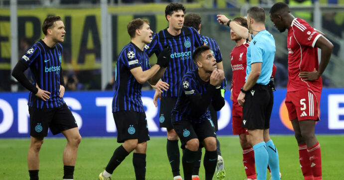 Tra rigori inventati e trattenute inutili, l’Inter non è ancora matura: la vittoria del Liverpool rovina il cammino in Champions