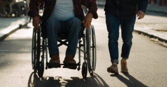 “Noi caregiver non siamo eroi, ma campioni di solitudine. Il caso di Corleone? Siamo invisibili, lo Stato ci riconosca come lavoratori”