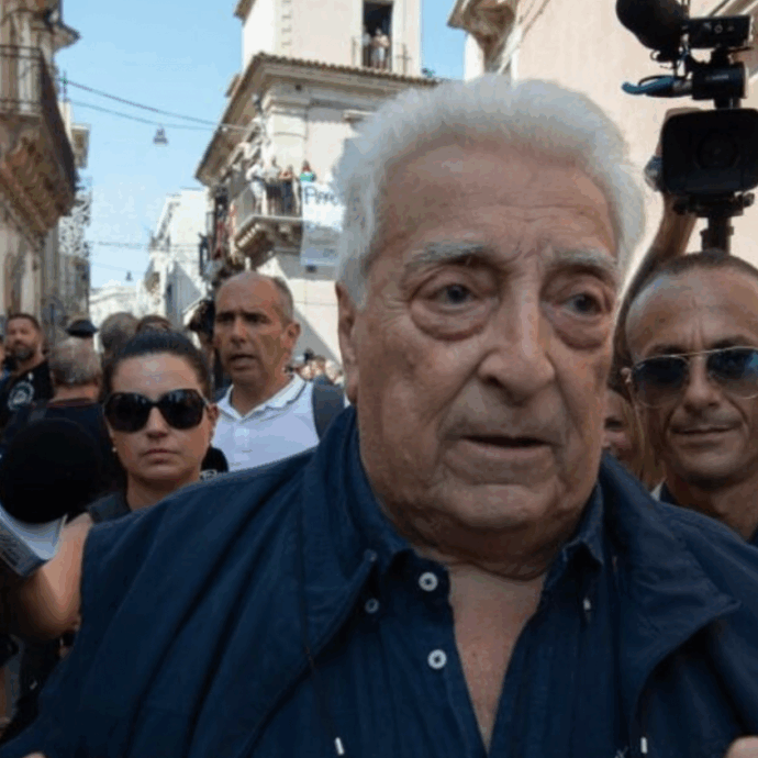 “I conduttori de I Fatti Vostri?  Flavio Montrucchio è stato una vera sorpresa”: così Michele Guardì ‘glissa’ su Anna Falchi. Come mai?