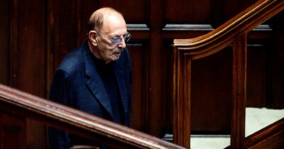 Copertina di Angelucci assenteista da record: nel 2025 mai presente alla Camera