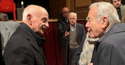 Copertina di La storia si riscrive a teatro: beatificato il generale Mori. In scena la vendetta contro l’inchiesta sulla trattativa