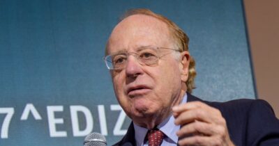 Copertina di Milan-Como in Australia, Scaroni: “Comincio a essere preoccupato. Ma non c’è nessun affare economico”