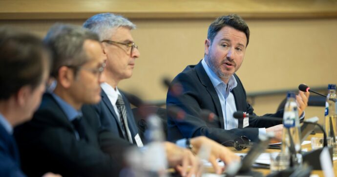 L’audizione al Parlamento Ue: “Le vecchie patrimoniali hanno fallito. Ma tassare i super ricchi si deve e si può: ecco come”