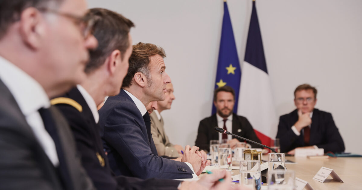 Ucraina, oggi il summit dei Volenterosi: presente Meloni. Centinaia di droni sulla Russia: colpita una petroliera nel Mar Caspio Ucraina, oggi il summit dei Volenterosi: presente Meloni. Centinaia di droni sulla Russia: colpita una petroliera nel Mar Caspio