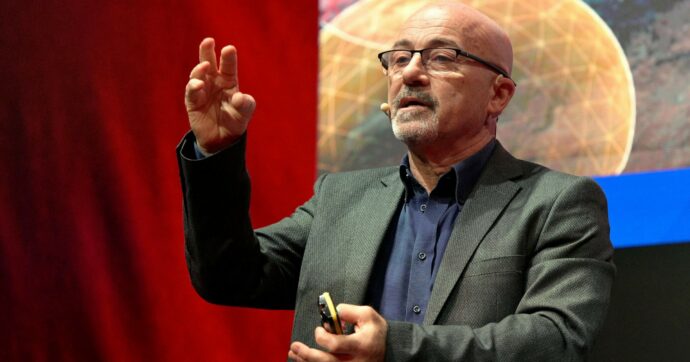 Cingolani allarma  per vendere: “In 3 minuti missili russi su Roma. Indifesi”