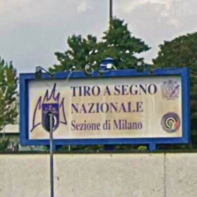 Copertina di Boxe dentro al poligono di tiro: l’esperimento a Milano scatena il braccio di ferro con i militari, che minacciano lo sgombero