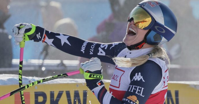 Clamorosa Lindsey Vonn: a 41 anni vince la discesa libera di Coppa del Mondo a St. Moritz. Si era ritirata nel 2019