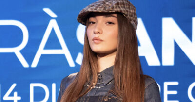 Copertina di Sanremo 2026, ecco chi è la finalista di “Sarà Sanremo” Antonia: da “Amici” ai “Luoghi perduti”