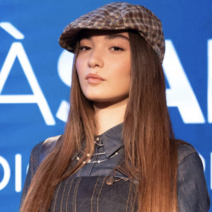 Sanremo 2026, ecco chi è la finalista di “Sarà Sanremo” Antonia: da “Amici” ai “Luoghi perduti”