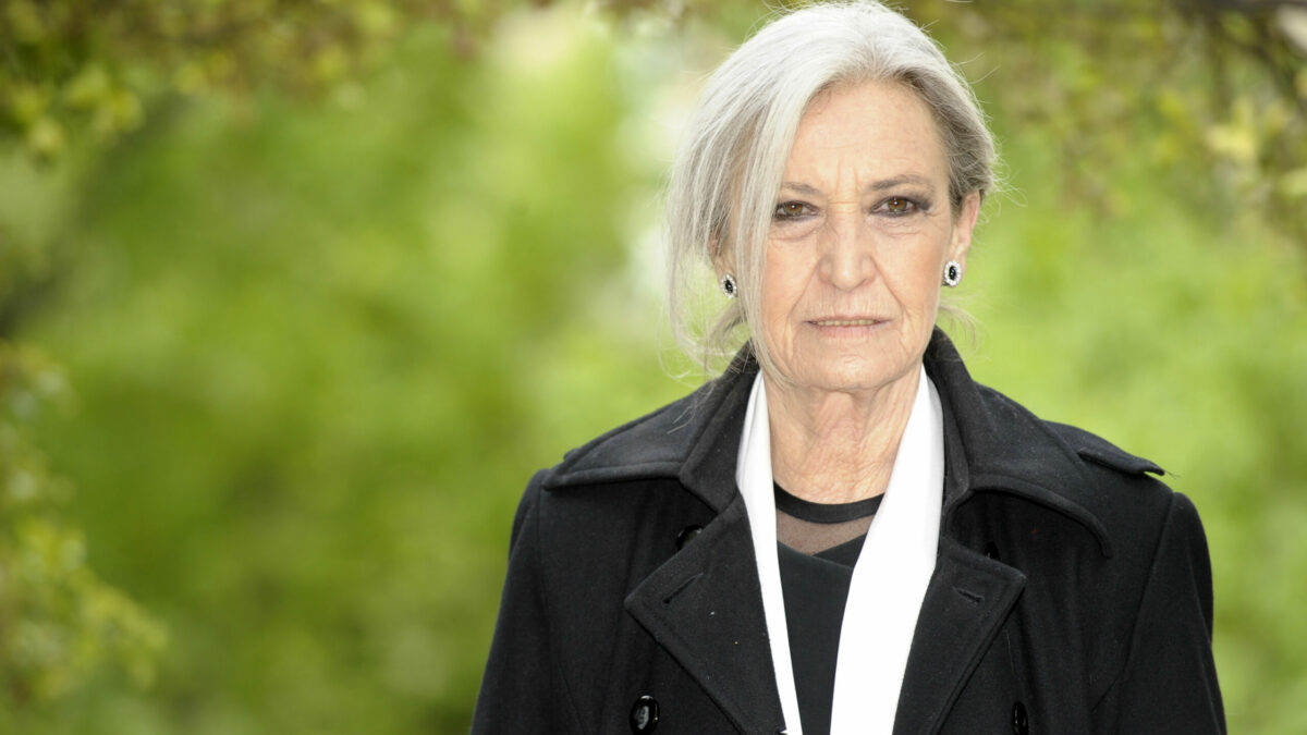 “Non parlo volentieri della famiglia perché porta una sfiga tremenda. Non capisco quelli che si vantano dei figli, un modo di chiamarsi la sventura”: così Barbara Alberti
