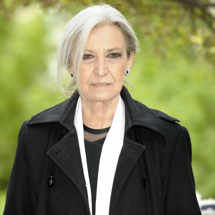 “Non parlo volentieri della famiglia perché porta una sfiga tremenda. Non capisco quelli che si vantano dei figli, un modo di chiamarsi la sventura”: così Barbara Alberti