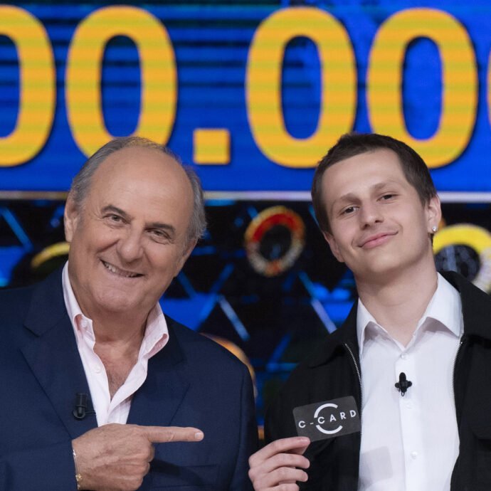 “Ho preso un granchio”: i ragazzi del Progetto Giovani dell’Istituto Nazionale dei Tumori di Milano tornano a raccontarsi con Gerry Scotti e Max Angioni