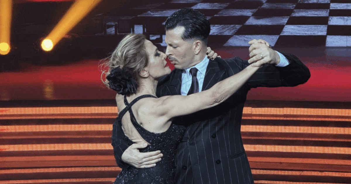 Ballando con le Stelle, le pagelle della Semifinale: Barbara D’Urso vuole vincere, la febbre penalizza Andrea Delogu, Paolo Belli “certezza ma non sorpresa”