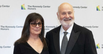 Copertina di “Ferite multiple da arma da taglio. Si tratta di un duplice omicidio”: svelata l’autopsia del regista statunitense Rob Reiner e della moglie Michele Singer