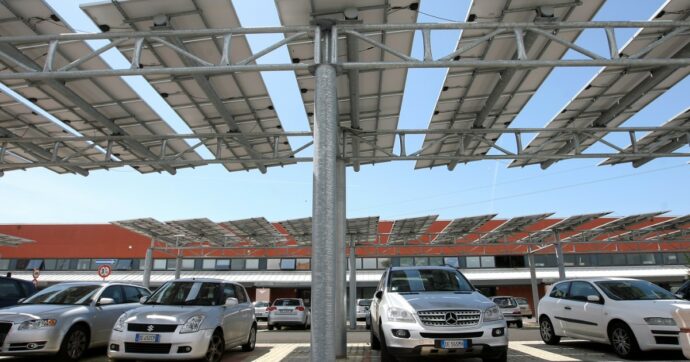 Miracolo! Il governo riduce la burocrazia. Ora il fotovoltaico si può installare (quasi) ovunque