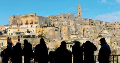 Copertina di Manovra, da Matera al Coni ai giudici tributari: altra pioggia di mance