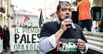 Copertina di Imam di Torino rilasciato, così la Corte d’Appello sconfessa il Viminale: “Sul 7 ottobre parole, non violenza”