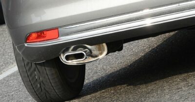 Copertina di Auto, Bruxelles tratta su revisione delle emissioni