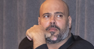 Copertina di “Il ddl di Fratelli d’Italia punisce serie come ‘Gomorra’? Ci faremo arrestare in parecchi, dovranno allargare di molto le patrie galere”: Marco D’Amore si sfoga