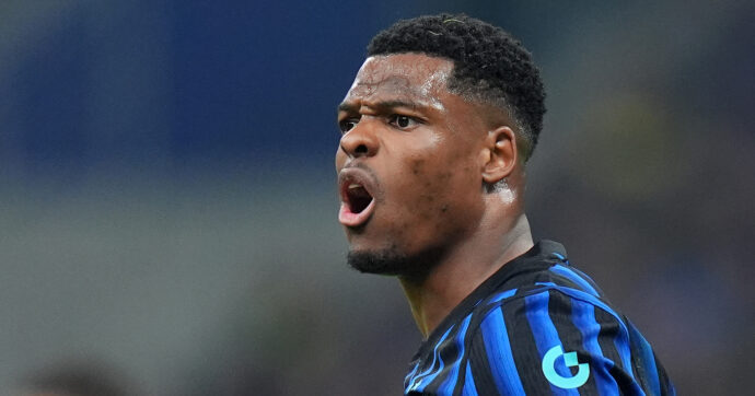 Inter, lungo stop per Dumfries: si è operato alla caviglia. I nerazzurri tornano sul mercato: i 3 nomi per sostituirlo