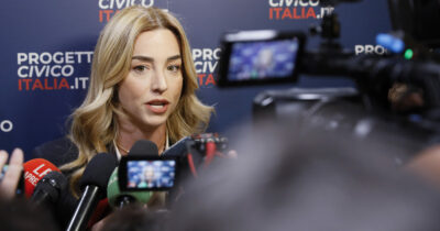 Copertina di Genova esclude Primocanale dai fondi per la comunicazione istituzionale. L’editore pro Toti attacca, la sindaca Salis: “Da noi solo imparzialità”