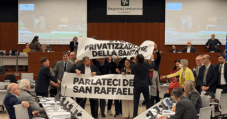 Copertina di “Parlateci del San Raffaele”, la protesta delle opposizioni in Regione Lombardia contro la privatizzazione nella sanità – Video