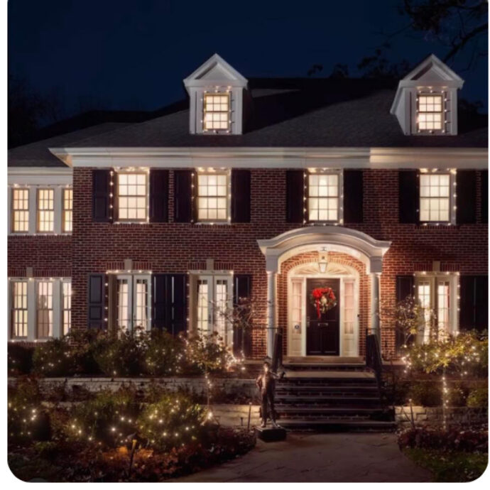 “Era diventata grigia, aveva perso il suo spirito e la sua magia”: la casa di “Mamma, ho perso l’aereo” torna com’era nel film