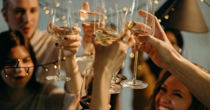 Se un posto di lavoro è tossico, un brindisi di Natale non lo salverà