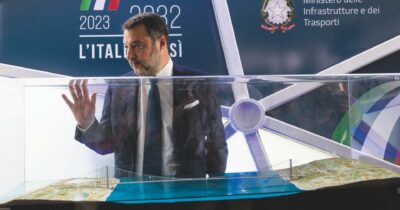 Copertina di Ponte, bocciato pure il piano finanziario. “Concessione modificata”. Gara da rifare