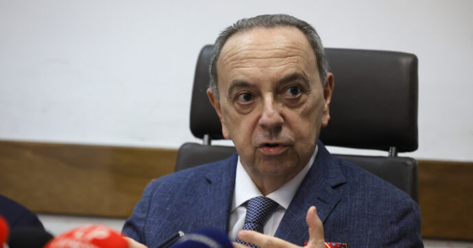 Caso Almasri, archiviata la pratica contro Lo Voi al Csm. I consiglieri progressisti: “Era un avviso ai magistrati sgraditi”