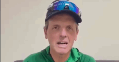 Copertina di “Ho avuto un attacco cardiaco sull’Himalaya, sono dovuto stare tutta la notte a 5 mila metri e senza ossigeno”: il racconto di Simone Moro dall’ospedale di Kathmandu