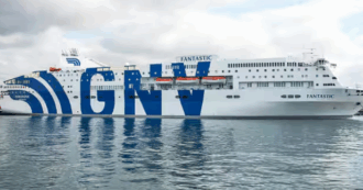 Francia, malware spia trovato su una nave italiana: fermati due marinai lettoni, uno a Napoli. Parigi: “Interferenza straniera”