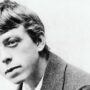 Copertina di Walser, leggenda oscura: il poeta  tra i libri e il docu