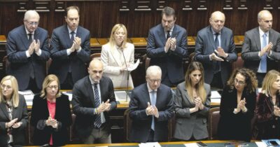 Copertina di Ucraina, Meloni contro l’Ue sugli asset russi congelati. Armi a Kiev: il governo frena