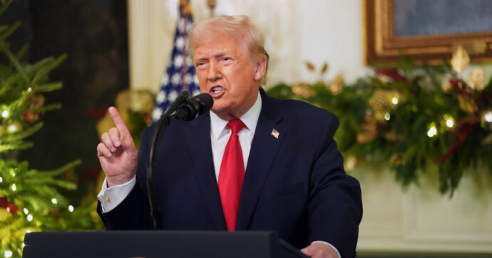 Trump: “Ho ereditato un disastro, ma ora l’America è tornata. Avremo un boom economico mai visto”