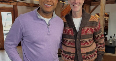 Copertina di “Quando mi hanno diagnosticato il cancro sono rimasto scioccato. Avevo dolore, pensavo di dover solo smettere di bere caffè”: lo rivela James Van Der Beek