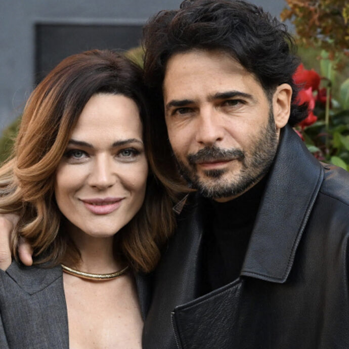 “La prima e l’ultima volta che recitiamo insieme”: Laura Chiatti e Marco Bocci si scambiano corpi, famiglie, ricchezza e indigenza in “Se fossi te”